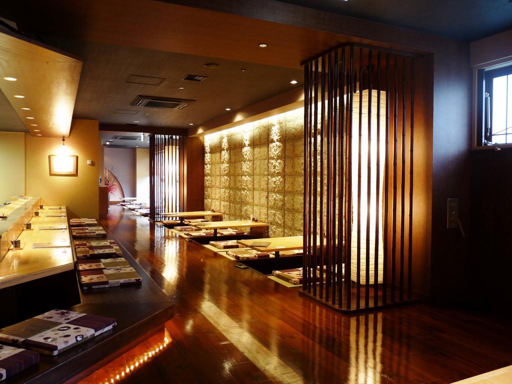 Shin Furano Prince Hotel Eksteriør billede Interior of a restaurant in Tokyo