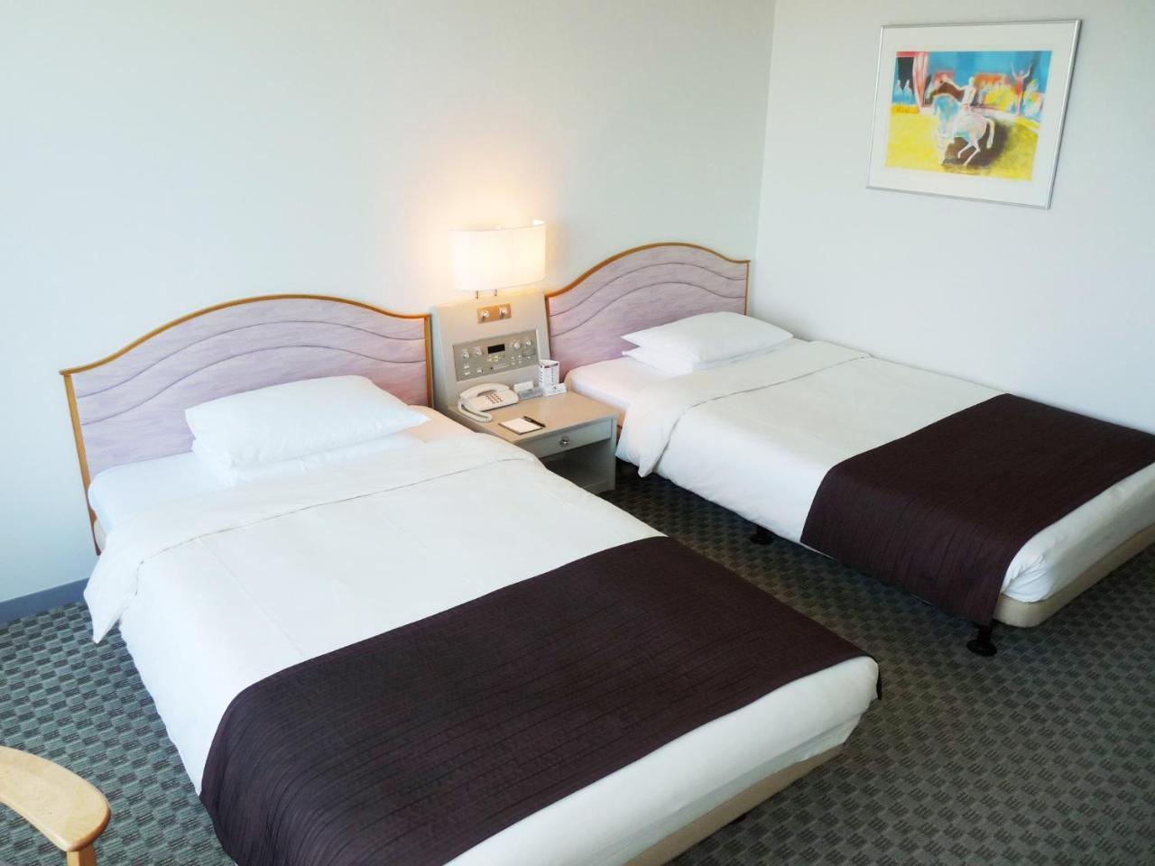 Shin Furano Prince Hotel Eksteriør billede A room at the hotel