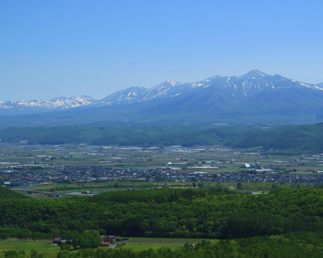 Shin Furano Prince Hotel Eksteriør billede View of Iida